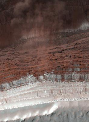 Espectacular imagen de abalancha en la superficie marciana